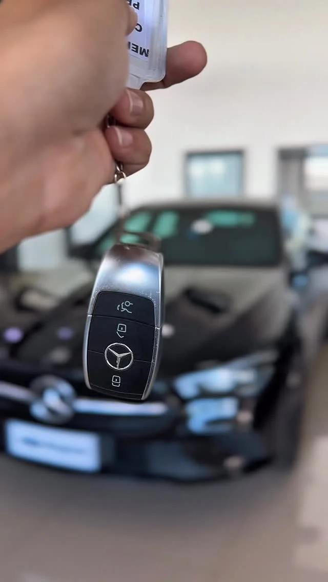 Elegância que impõe presença. 🖤

Mercedes-Benz CLA 250 2022/2022
Preta, sofisticada e com desempenho que entrega muito mais do que você espera.

• Design esportivo e imponente
• Acabamento premium em cada detalhe
• Tecnologia e conforto de alto nível

💰 R$ 220.000
📍 Disponível agora

Se você procura exclusividade, acabou de encontrar.
Chama no direct e venha garantir a sua!